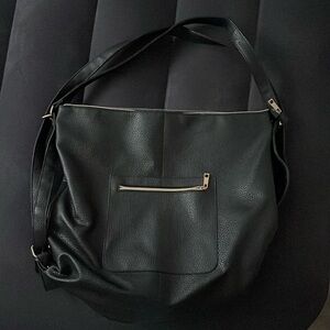 Black leather snake skin print purse